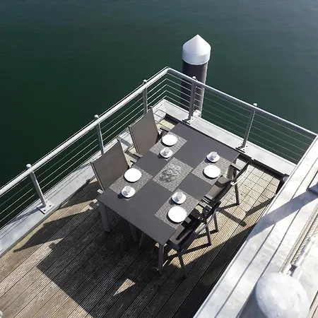 Schwimm-haus Antares One By Seeblick Ferien Oro